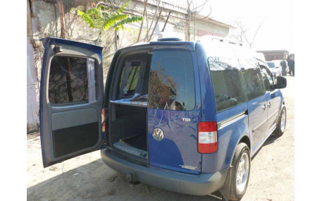 Спойлер Volkswagen Caddy