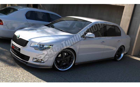Накладка передняя Skoda Superb