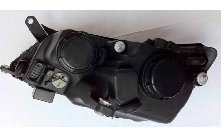 Фары передние Volkswagen Tiguan 2007-2011