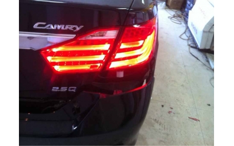 Фонари задние Toyota Camry V50