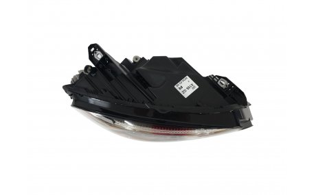 Фары передние Mercedes GLA-class X156