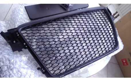 Решетка радиатора Audi A4 B8 2008-2012