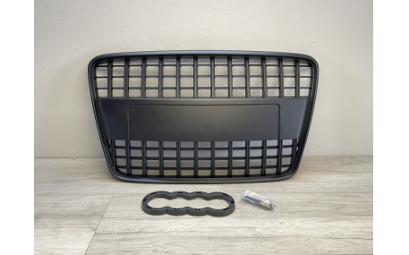 Решетка радиатора AUDI Q7