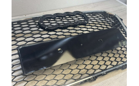 Решетка радиатора Audi A4 B8 2012-2015