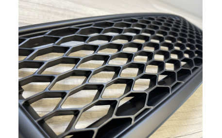 Решетка радиатора AUDI A6 C5 2001-2005