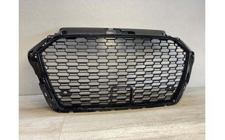 Решетка радиатора AUDI A3 8V 2016-2020