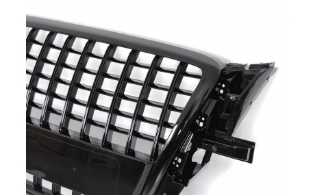 Решетка радиатора Audi Q5 2008-2012