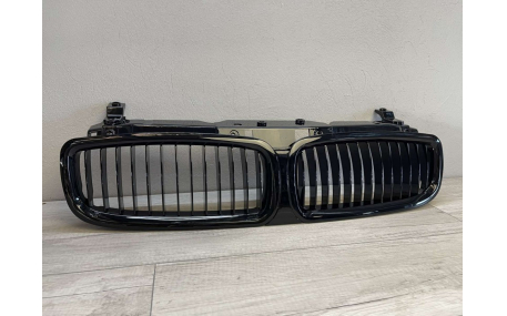Решетка радиатора BMW 7 E65 2002-2005