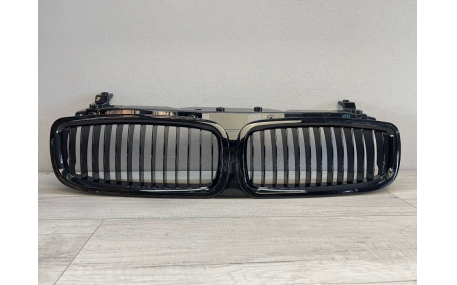 Решетка радиатора BMW 7 E65 2002-2005