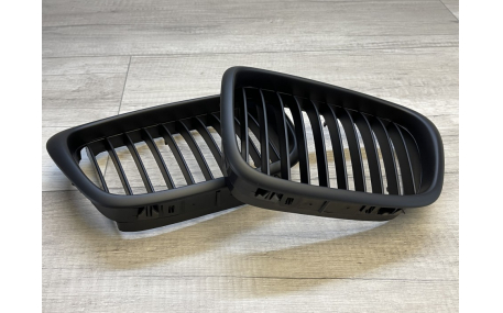 Решетка радиатора BMW 5 (E39)