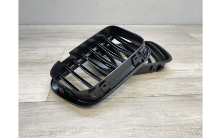 Решетка радиатора BMW 3 E46 Sedan 1998-2001