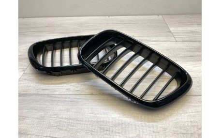 Решетка радиатора BMW X5 E53 1999-2003