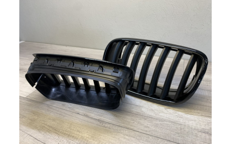Решетка радиатора BMW X5 (E70)