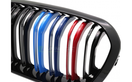 Решетка радиатора BMW 1 F20 2015-2019