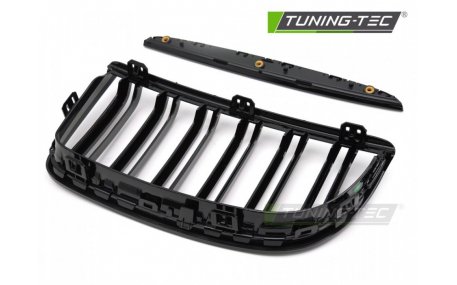 Решетка радиатора BMW 3 E90 2005-2008