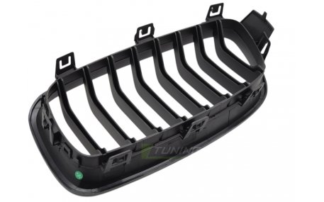 Решетка радиатора BMW 3 F30