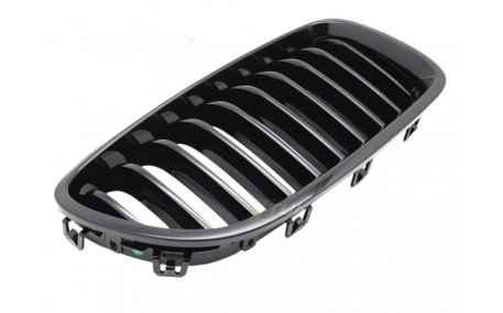 Решетка радиатора BMW 5 (F10)