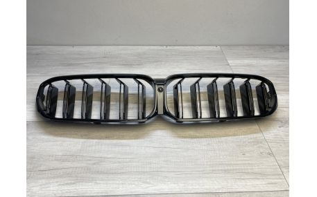 Решетка радиатора BMW 5 G30 2020-2023