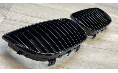 Решетка радиатора BMW 1 E87 2004-2007