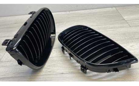 Решетка радиатора BMW 1 E87 2004-2007