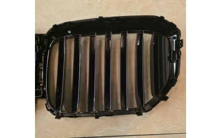 Решетка радиатора BMW X5 G05 2023-2025
