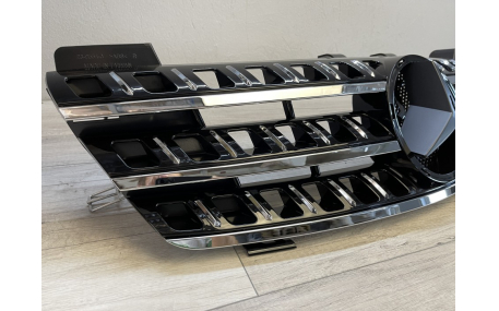 Решетка радиатора Mercedes ML-class W164 2006-2008