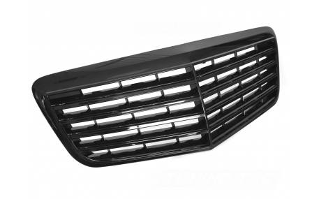 Решетка радиатора Mercedes E-class W211 2006-2009