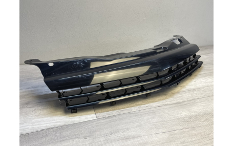 Решетка радиатора Opel Astra H GTC