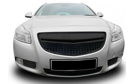 Решетка радиатора Opel Insignia 2008-2012