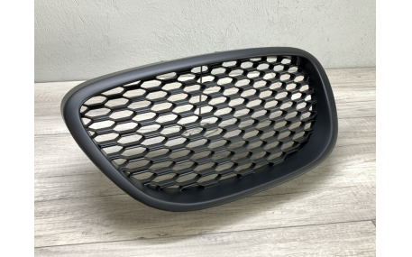 Решетка радиатора Seat 2005-2009