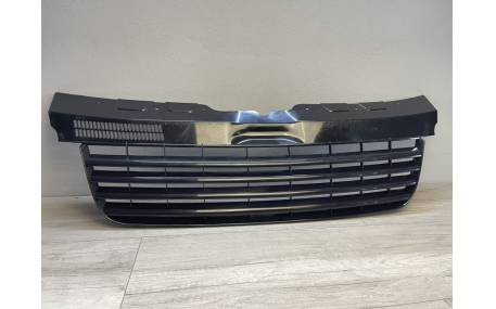 Решетка радиатора Volkswagen T5
