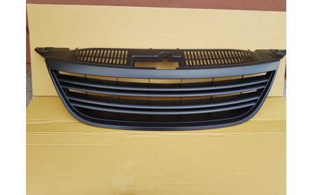 Решетка радиатора Volkswagen Tiguan 2007-2011