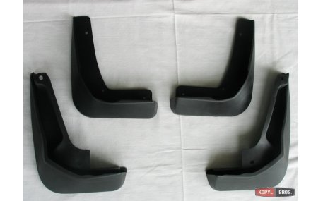 Брызговики Ford Focus MK3