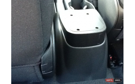 Подлокотник Chevrolet Aveo T300