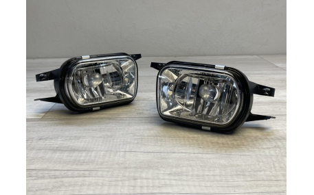 Противотуманки Mercedes