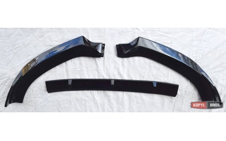 Накладка передняя Audi A3 8V 2016-2020