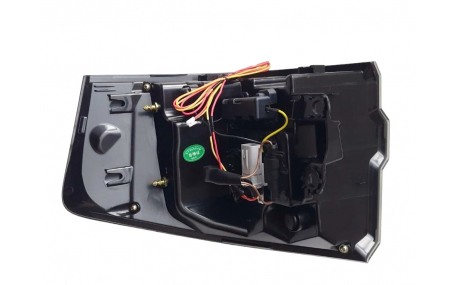 Фонари задние Toyota Land Cruiser 300