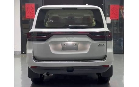 Фонари задние Toyota Land Cruiser 300