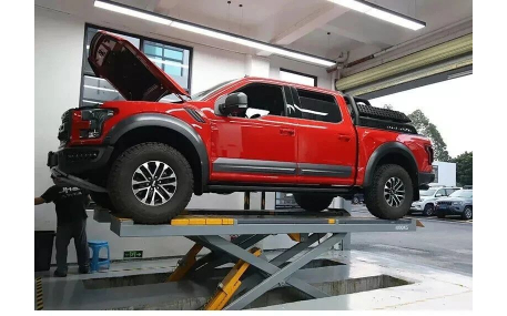 Молдинги дверей Ford F150