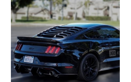 Накладка на стекло Ford Mustang