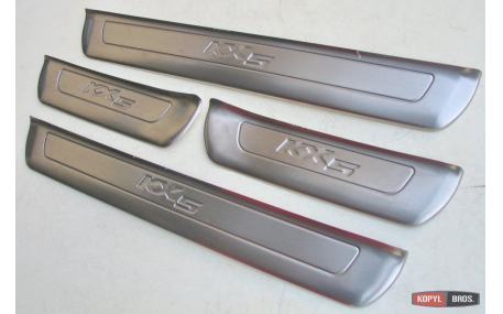 Накладки на пороги Kia Sportage 