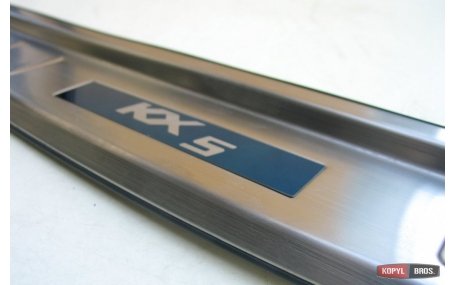 Накладка на задний бампер Kia Sportage 2015-2018