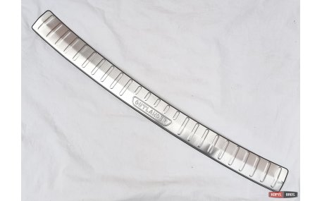 Накладка на задний бампер Mitsubishi Outlander