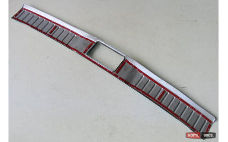 Накладка на задний бампер Suzuki Vitara