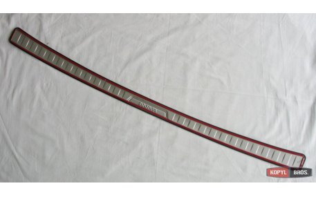 Накладка на задний бампер Toyota RAV4