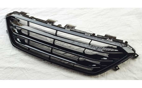 Решетка радиатора Hyundai Sonata LF