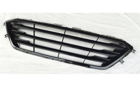 Решетка радиатора Hyundai Sonata LF