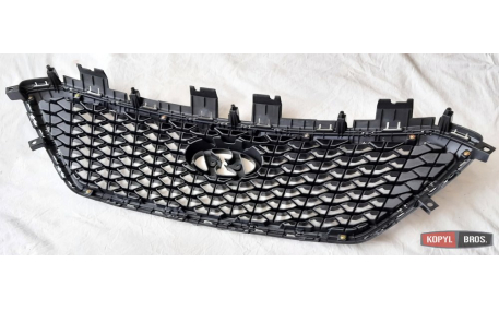 Решетка радиатора Hyundai Sonata LF