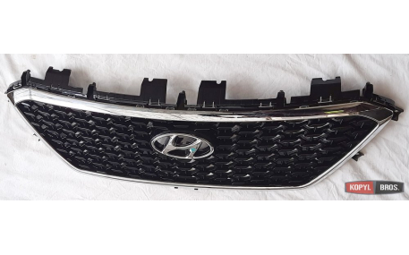 Решетка радиатора Hyundai Sonata LF