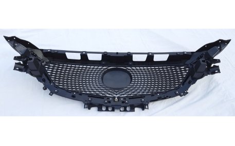 Решетка радиатора Mazda 6